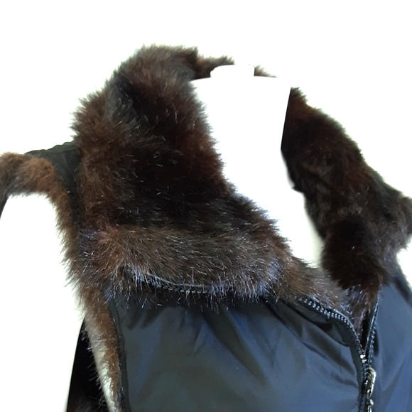 MINK FAUX FUR REVERSIBLE VEST SZ M - Picture 7 of 9